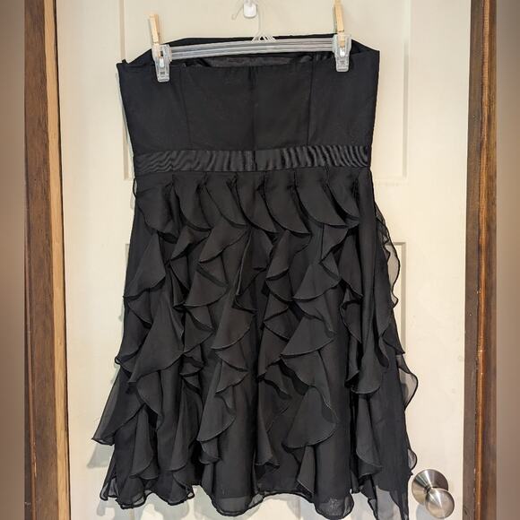 White House Black Market Strapless Ruffle Chiffon Lined Knee Length Dress 14 - Picture 3 of 6